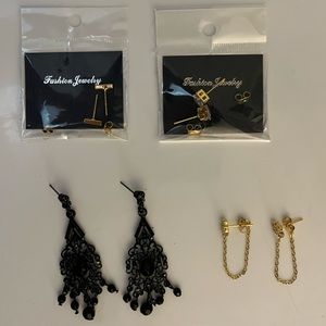 4 Pairs of New Earrings